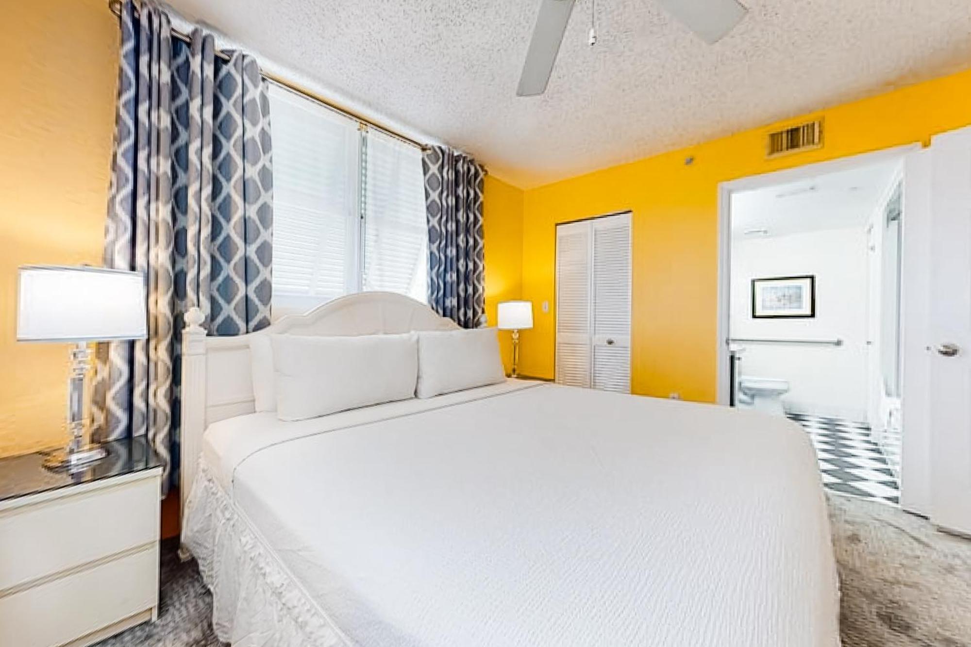 Sunrise Suites Big Kahuna Suite #202 キーウェスト 部屋 写真